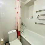 біля жд вокзалу 5 спальних місць Apartament *