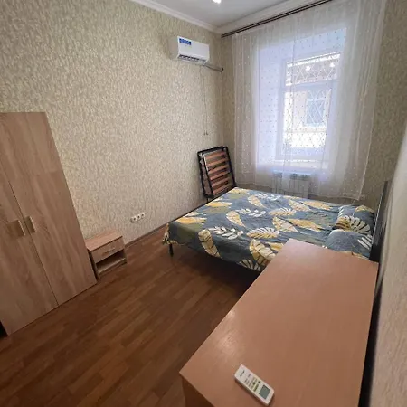 Apartment біля жд вокзалу 5 спальних місць *